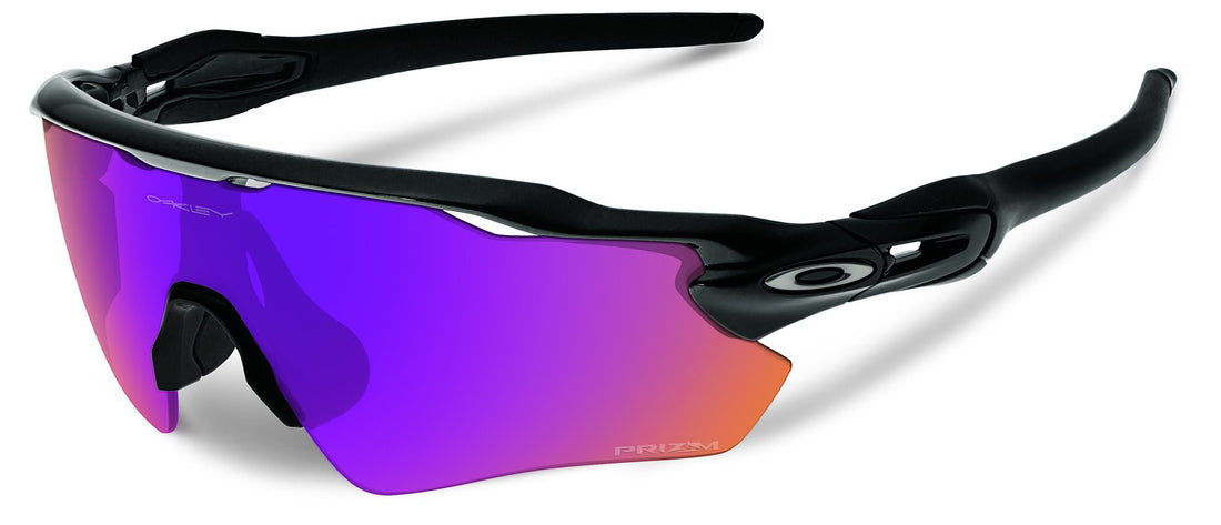 Lunettes de soleil Oakley au Cap d'Agde : Pourquoi leur prix est justifié