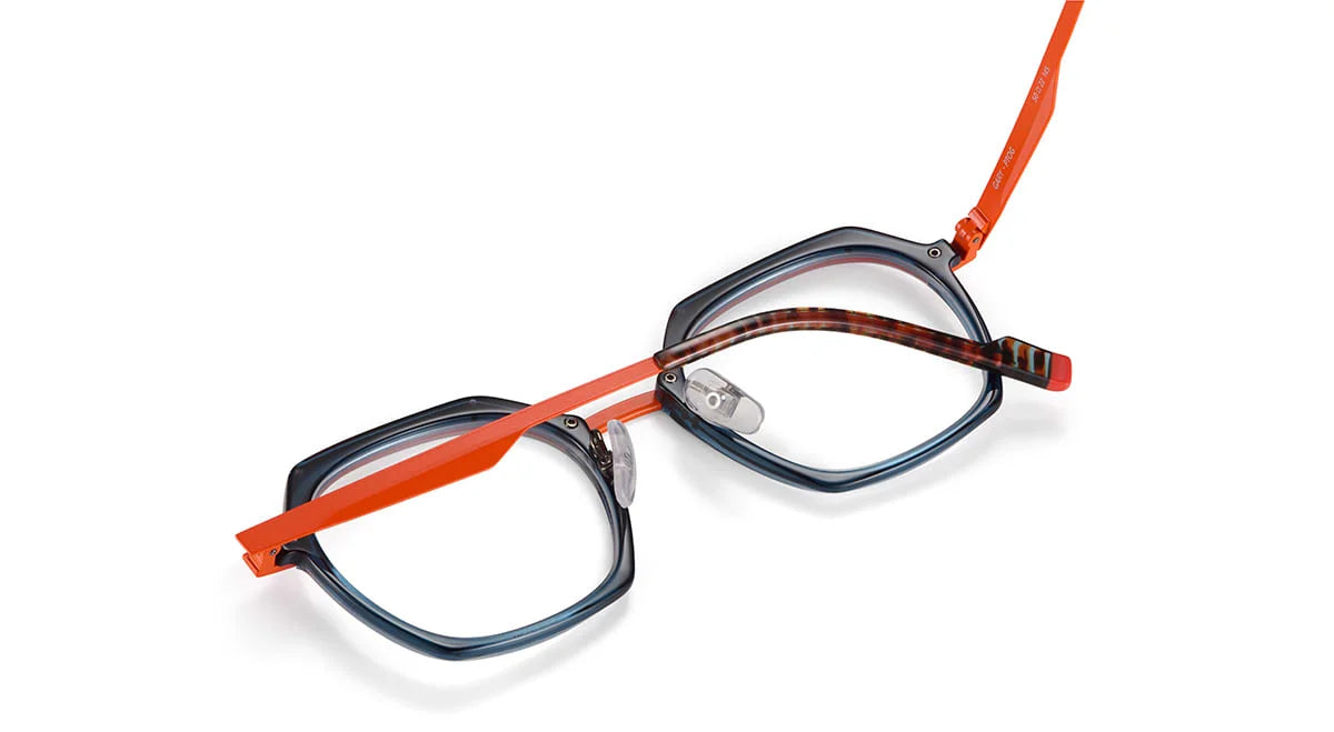 ETNIA BARCELONA | GARY PTOG - Les Frères Opticiens